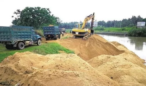 20億噸砂蘊(yùn)藏量，為何還“有錢無貨、一砂難求”？?