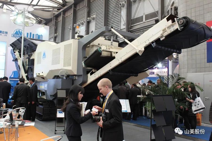 上海山美股份｜深耕履帶移動(dòng)式破碎篩分市場(chǎng)，為客戶締造卓越價(jià)值