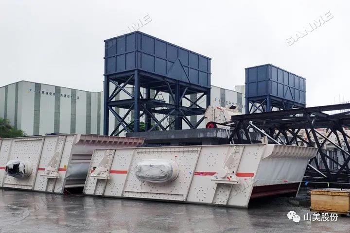 施工現(xiàn)場 施工現(xiàn)場