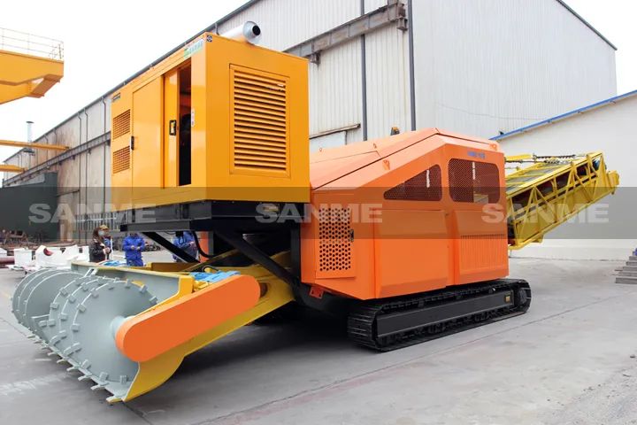 顛覆傳統(tǒng)裝車方式，山美履帶式取料機(jī)助您實(shí)現(xiàn)降本增效、節(jié)能減排！