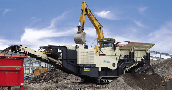 我國(guó)建筑垃圾日益嚴(yán)重，建筑垃圾移動(dòng)式破碎機(jī)領(lǐng)域面臨新的發(fā)展機(jī)遇。