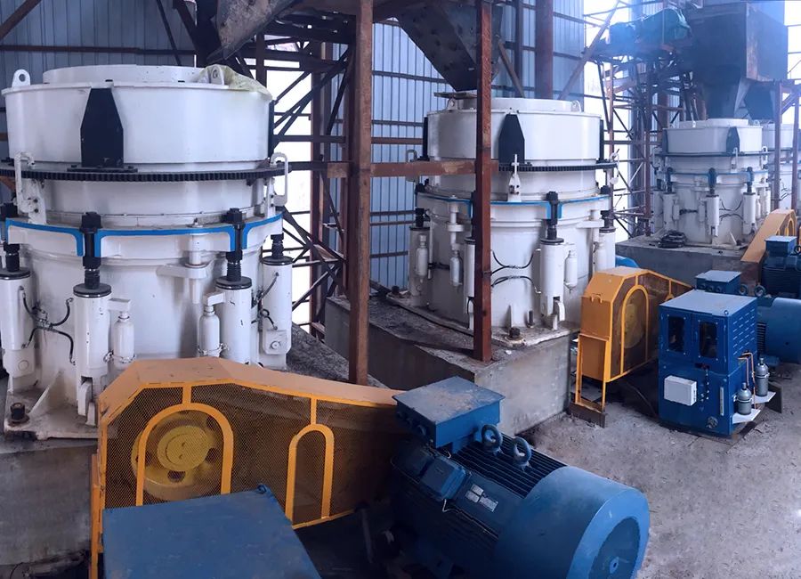 SMS系列多缸液壓圓錐破碎機，精品骨料生產(chǎn)線的理想選擇