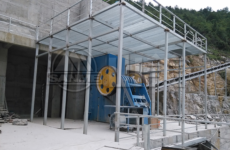 顎式破碎機(jī)都有哪些優(yōu)勢(shì)？顎式破碎機(jī)多少錢？