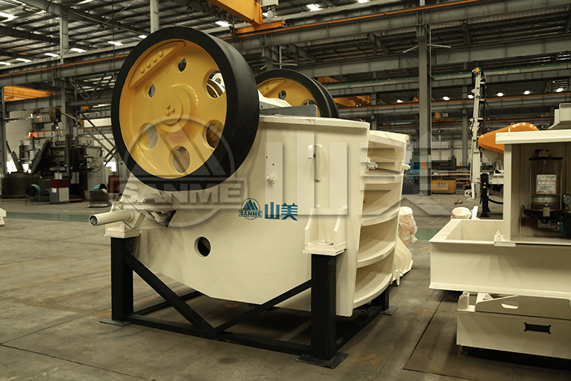 制砂生產(chǎn)線需要哪些破碎設(shè)備呢？