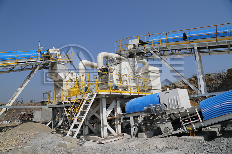 顎式破碎機(jī)與反擊式破碎機(jī)的區(qū)別表現(xiàn)在哪些方面？