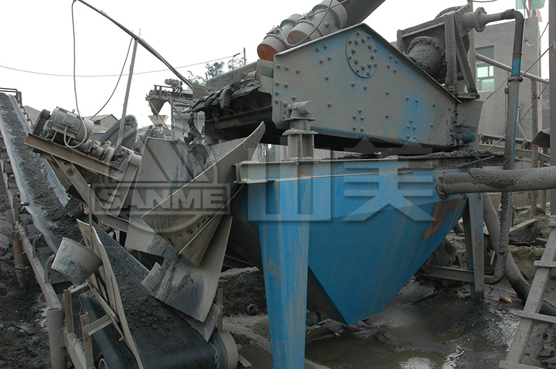 機(jī)制砂成品含泥量大怎么處理？
