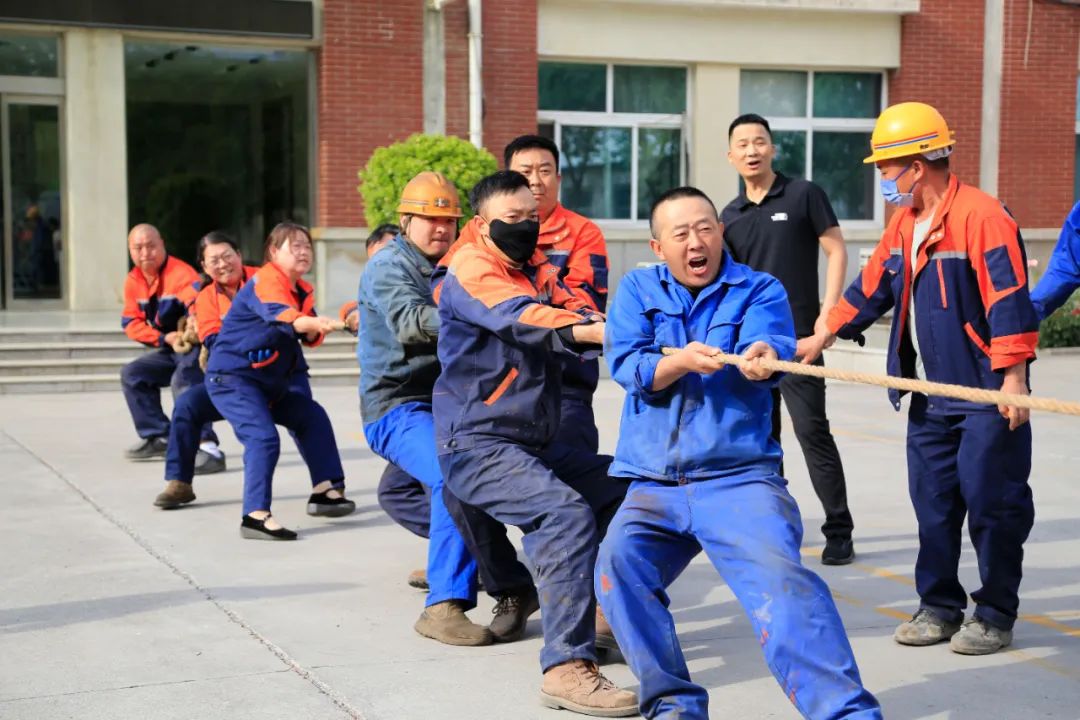 上海山美股份2025春季運(yùn)動(dòng)會(huì)火熱啟幕！拔河、籃球預(yù)賽燃情開戰(zhàn)