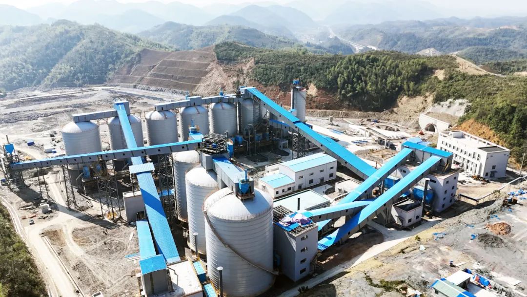 上海推動(dòng)垃圾分類(lèi)系統(tǒng)化、精細(xì)化，從理念倡導(dǎo)到全民行動(dòng)